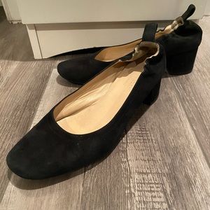 Everlane Black Suede Day Heel | Everlane Heels Black | Size 9